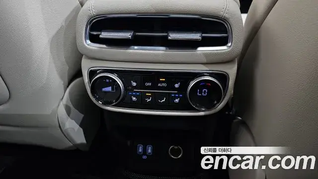 Genesis GV80 2020 — ფოტო 10/41