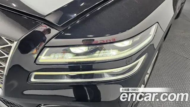 Genesis GV80 2020 — ფოტო 14/41