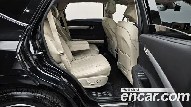 Genesis GV80 2020 — ფოტო 37/41