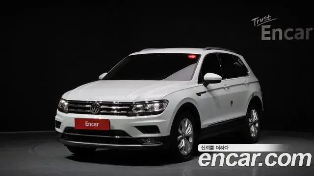 Volkswagen Tiguan 2020 — ფოტო 3/20