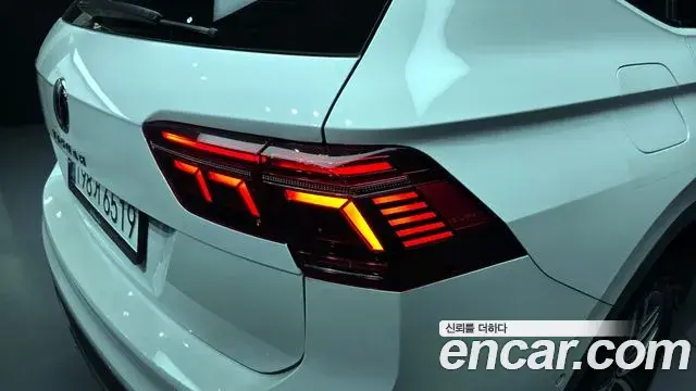 Volkswagen Tiguan Allspace 2024 — Şəkil 18/36