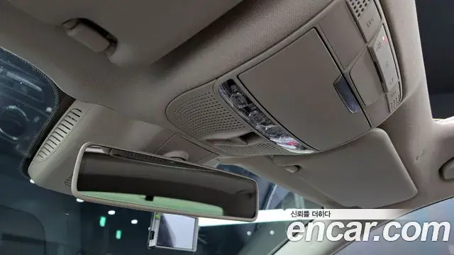 Mercedes-Benz E-Class 2018 — ფოტო 24/30