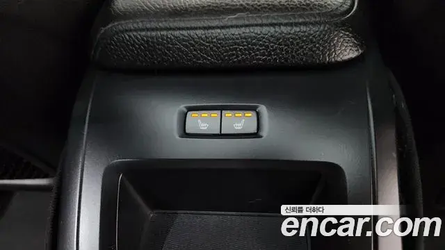 Volvo S60 2020 — ფოტო 1/36