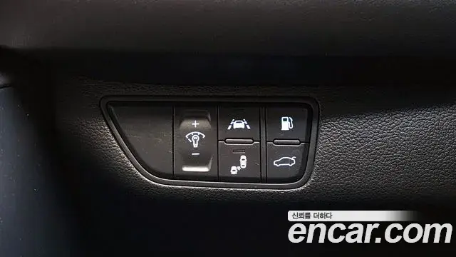 Genesis G70 2018 — Şəkil 18/20