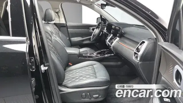 Kia Sorento 2020 — Фото 11/20