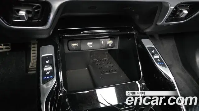 Kia Sorento 2020 — Şəkil 23/35