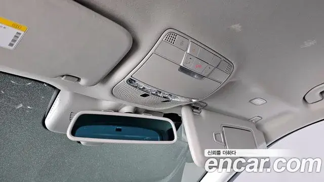 Mercedes-Benz GLC-Class 2018 — Photo 15/20