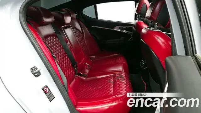 Genesis G70 2018 — Şəkil 1/20
