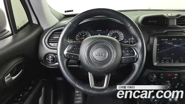 Jeep Renegade 2019 — ფოტო 22/35