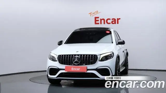 Mercedes-Benz GLC-Class 2019 — ფოტო 15/20