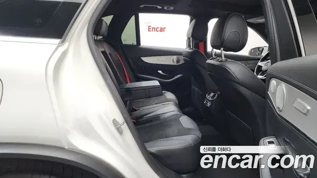Mercedes-Benz GLC-Class 2019 — ფოტო 17/20