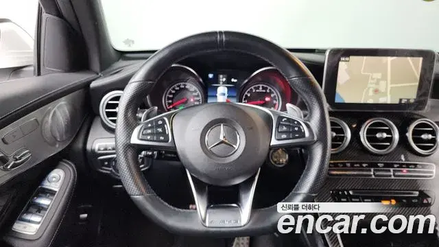Mercedes-Benz GLC-Class 2019 — ფოტო 18/20