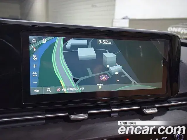 Kia Carnival 2021 — ფოტო 11/20