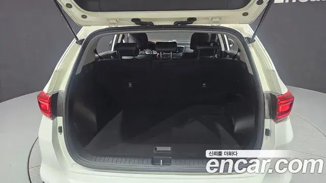 Kia Sportage The Bold 2019 — Şəkil 25/32