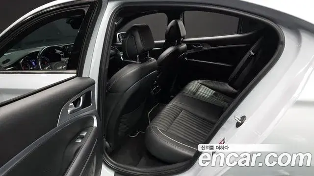 Genesis G70 2018 — Şəkil 2/20