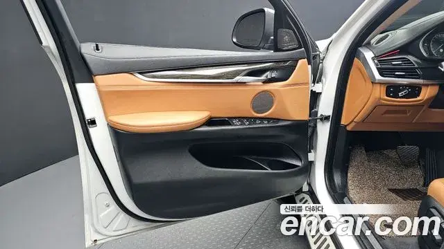 BMW X6 2018 — Şəkil 2/34
