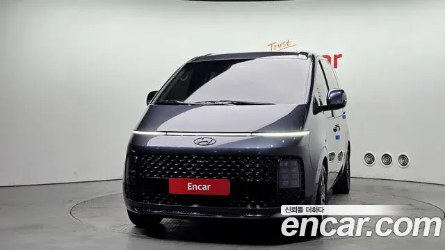 Hyundai Staria 2022 — Şəkil 16/20