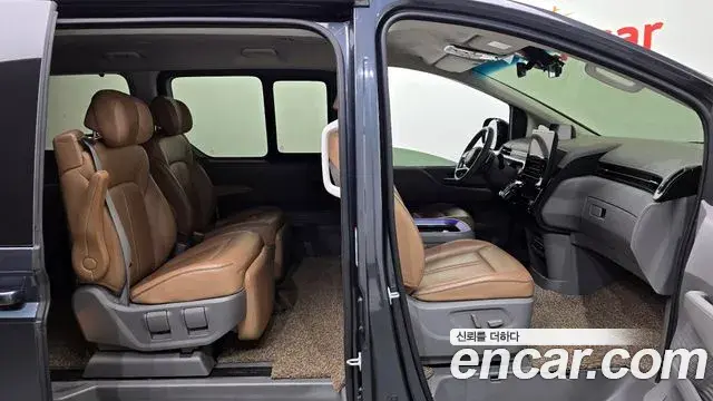 Hyundai Staria 2022 — Şəkil 20/20