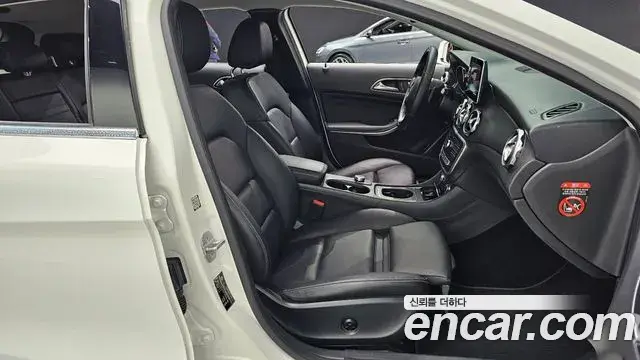 Mercedes-Benz GLA-Class 2018 — Photo 5/31