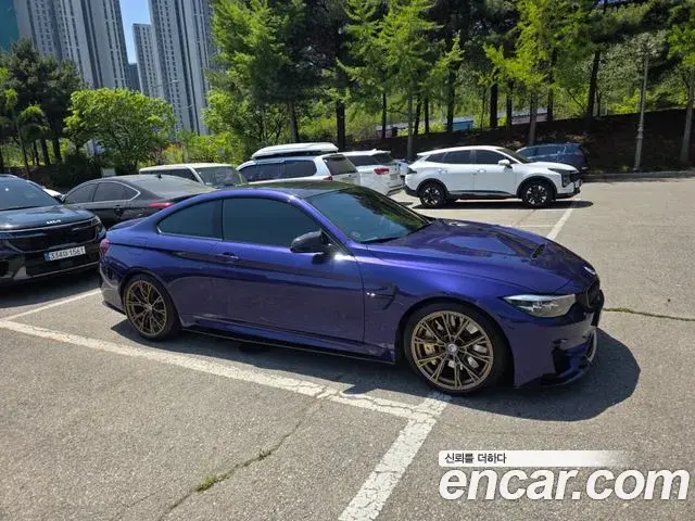 BMW M4 2020 — Photo 9/9