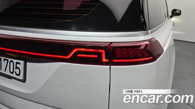 Kia Carnival 2020 — Photo 25/31