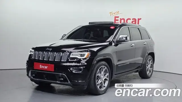 Jeep Grand Cherokee 2020 — Photo 11/20