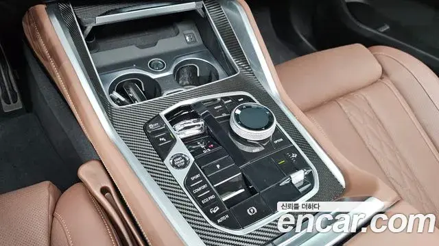 BMW X6 2025 — Фото 8/20