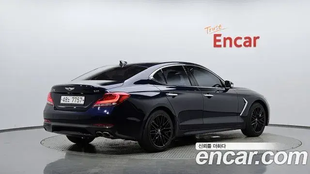 Genesis G70 2018 — Şəkil 12/33