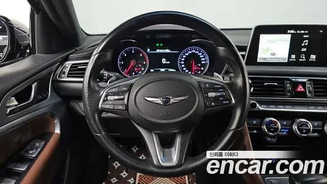 Genesis G70 2018 — Şəkil 31/33