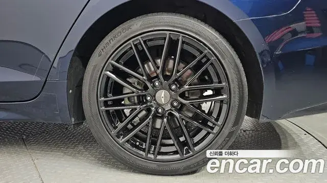 Genesis G70 2018 — Şəkil 19/33
