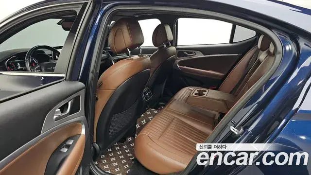Genesis G70 2018 — Şəkil 20/33