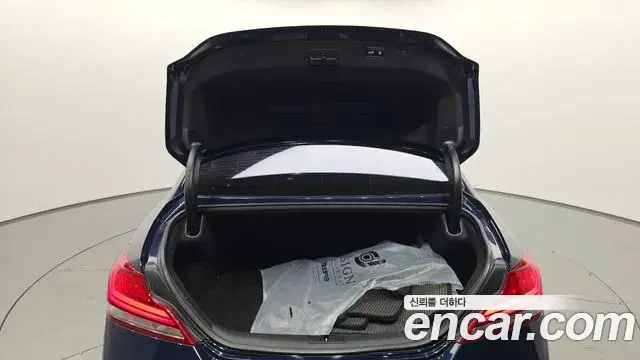 Genesis G70 2018 — Şəkil 33/33