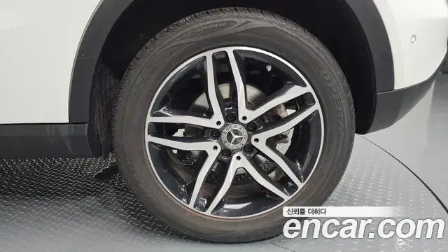 Mercedes-Benz GLA-Class 2019 — ფოტო 9/31