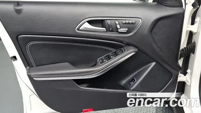 Mercedes-Benz GLA-Class 2019 — ფოტო 22/31