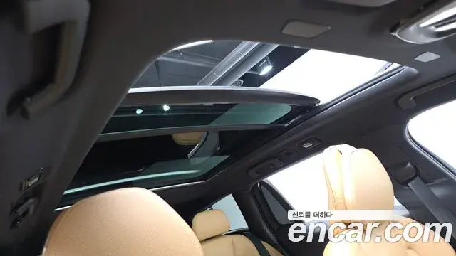Volvo V60 Cross Country 2023 — Photo 19/20