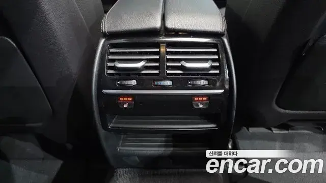 BMW 5 Series 2019 — Photo 20/20