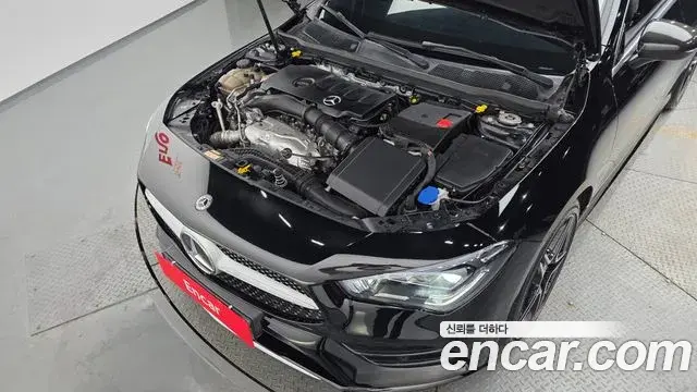 Mercedes-Benz CLA-Class 2021 — Şəkil 9/30