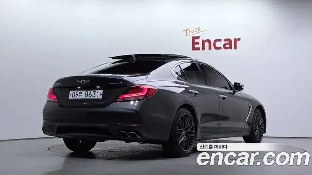 Genesis G70 2018 — Фото 2/20