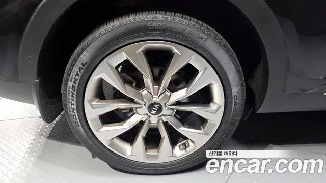 Kia Sorento 2020 — Фото 5/20