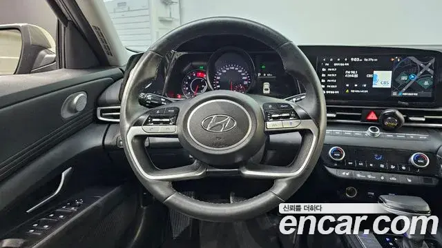 Hyundai Avante 2021 — Фото 13/20