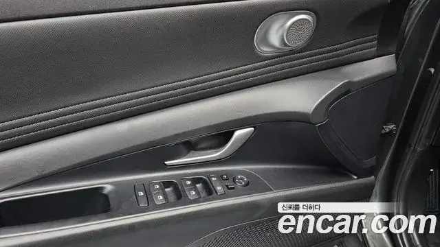 Hyundai Avante 2021 — Фото 17/20