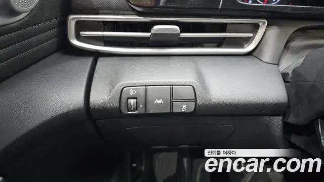 Hyundai Avante 2021 — Фото 19/20