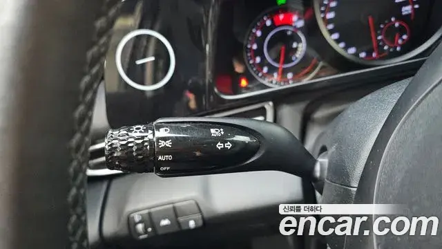 Hyundai The New Avante Hybrid 2021 — Şəkil 12/30