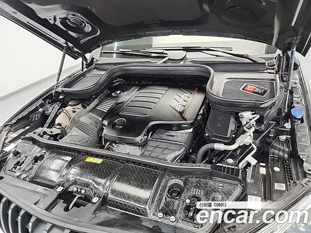 Mercedes-Benz GLE-Class 2023 — Şəkil 11/19