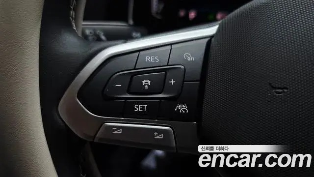 Volkswagen Jetta 2024 — ფოტო 25/31