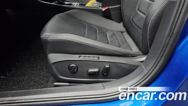 Volkswagen Jetta 2024 — ფოტო 19/31