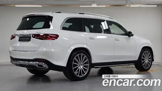 Mercedes-Benz GLS-Class 2025 — ფოტო 15/17