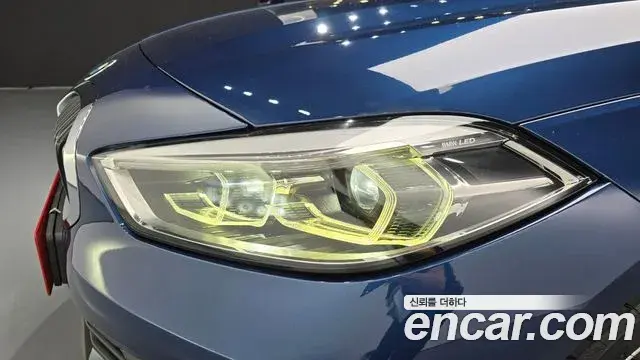 BMW 1 Series 2021 — ფოტო 23/32
