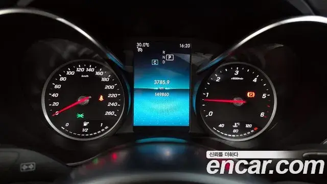 Mercedes-Benz C-Class 2019 — Şəkil 7/20