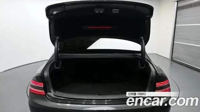 Genesis G80 2022 — Photo 5/20